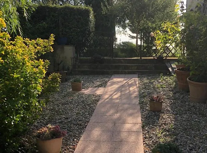 Caneres Frühstückspension